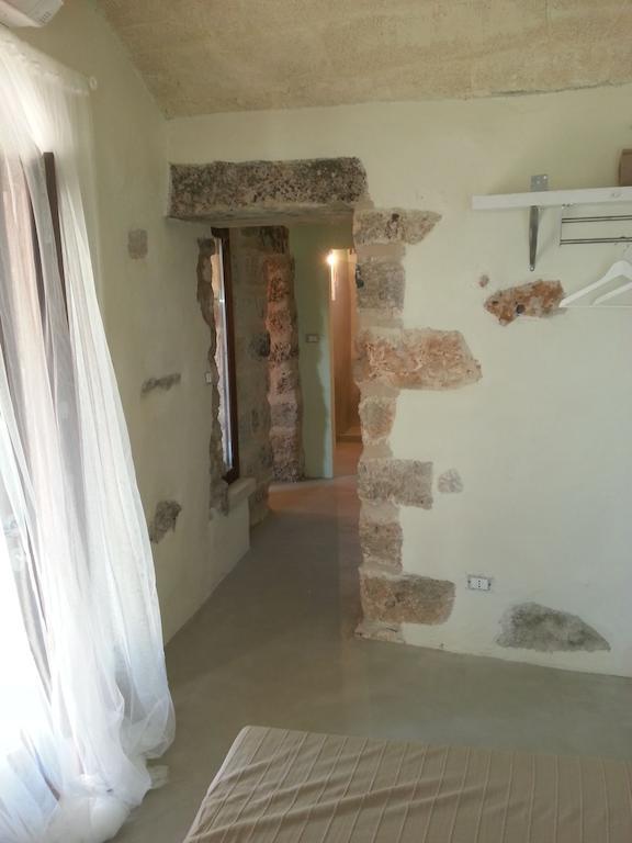 La Torre Di Merlino Patù Cameră foto